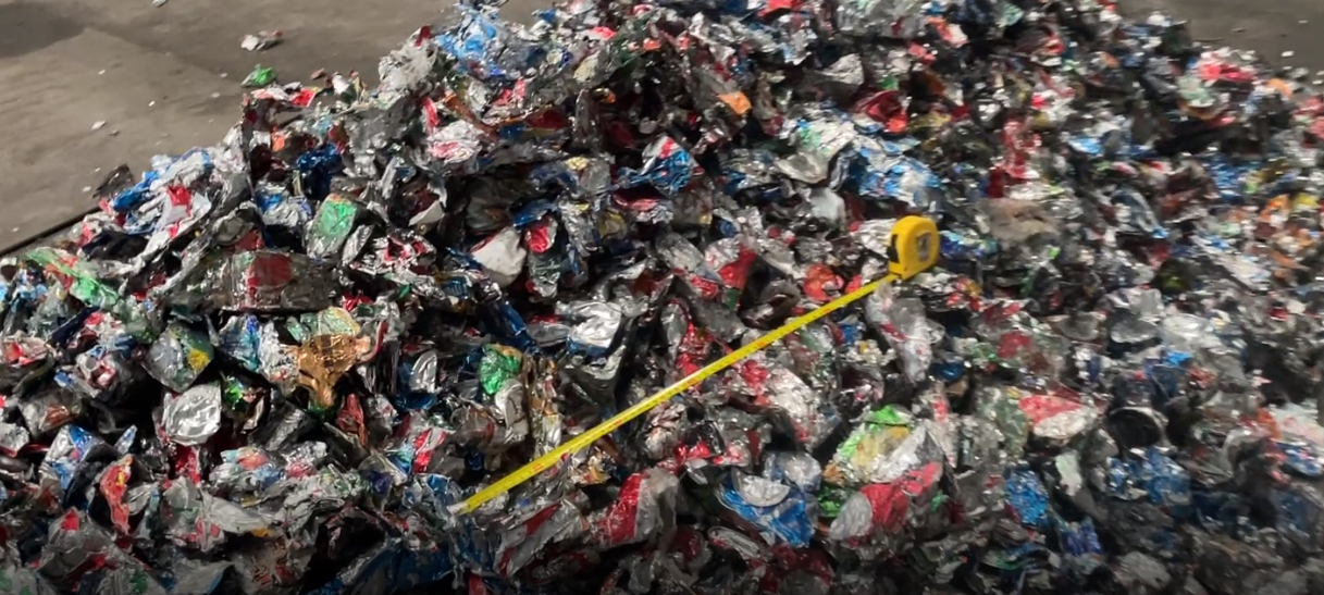 廢舊電容處理新招！如何通過易拉罐脫漆爐提升回收效率？河南西德機(jī)械設(shè)備