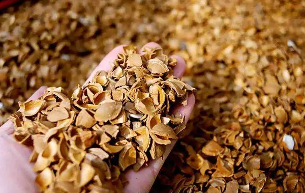 連續(xù)式炭化爐在農(nóng)業(yè)廢棄物資源應(yīng)用