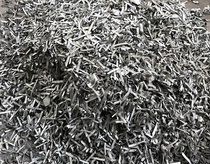 <strong>連續(xù)式碳化爐：攻克鋁基板脫漆難題，推動(dòng)廢舊資源回收新進(jìn)程</strong>