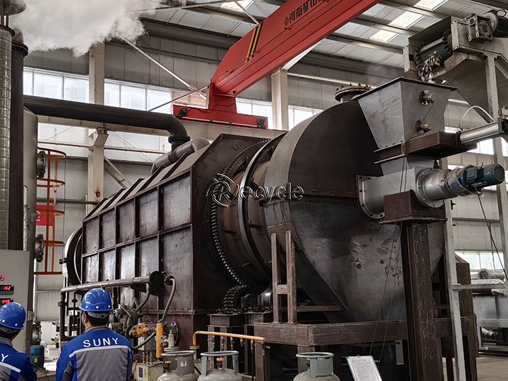 <strong>連續(xù)式脫漆爐：高效、環(huán)保、全能的金屬脫漆熱處理專家</strong>